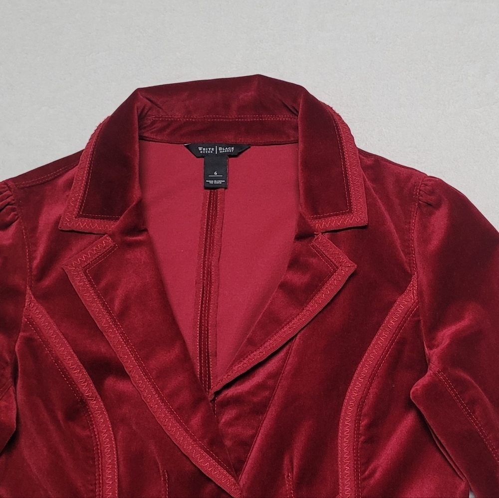 White House Black Market Vintage 90s Ruby Red Velvet Corset Style Cropped Jacket - Picture 3 of 11